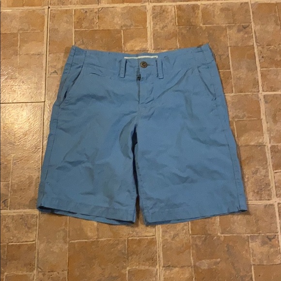 American Eagle Outfitters Other - American Eagle outfitters prep length men shorts!